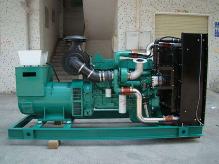 盘县1100kw康明斯柴油发电机组图片 盘县1100kw康明斯柴油发电机组图片